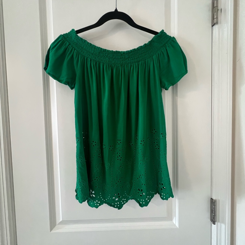 Old Navy Green Eyelet Blouse - Picture 1 of 2